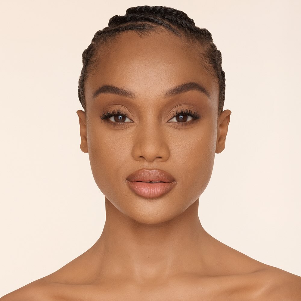 AIRBRUSH FLAWLESS FOUNDATION (BASE DE MAQUILLAJE)